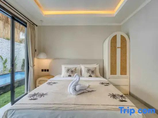 Villa Saffira Cozy 2BR Pool Townhouse, Kerobokan