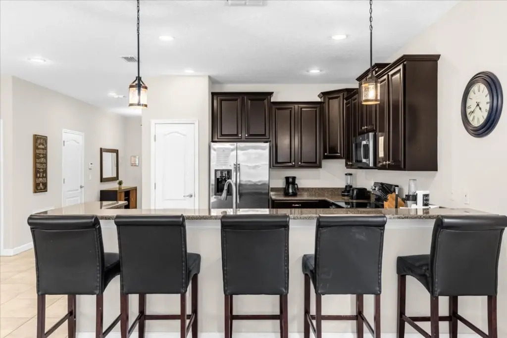 7 Bedrooms 5 Bathrooms Champions Gate 1532 Mv
