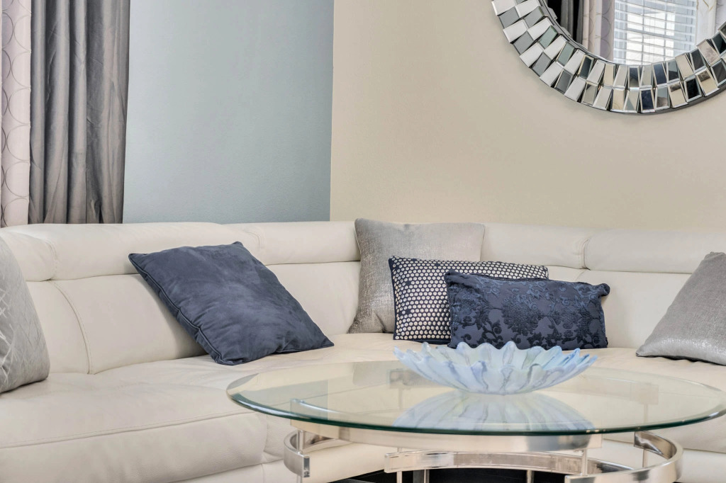 5 Bedrooms / 4 Bathrooms / Storey Lake (3133 PP), Kissimmee, US