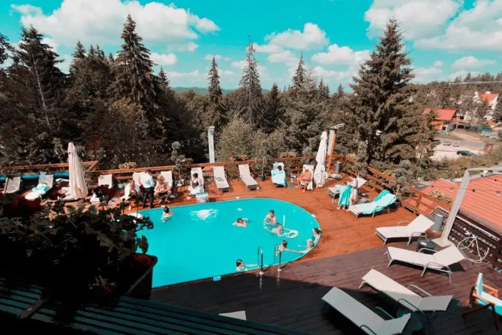 Alpin Resort Hotel - Apartamentele 2403-2404- proprietate administrata de gazda privata