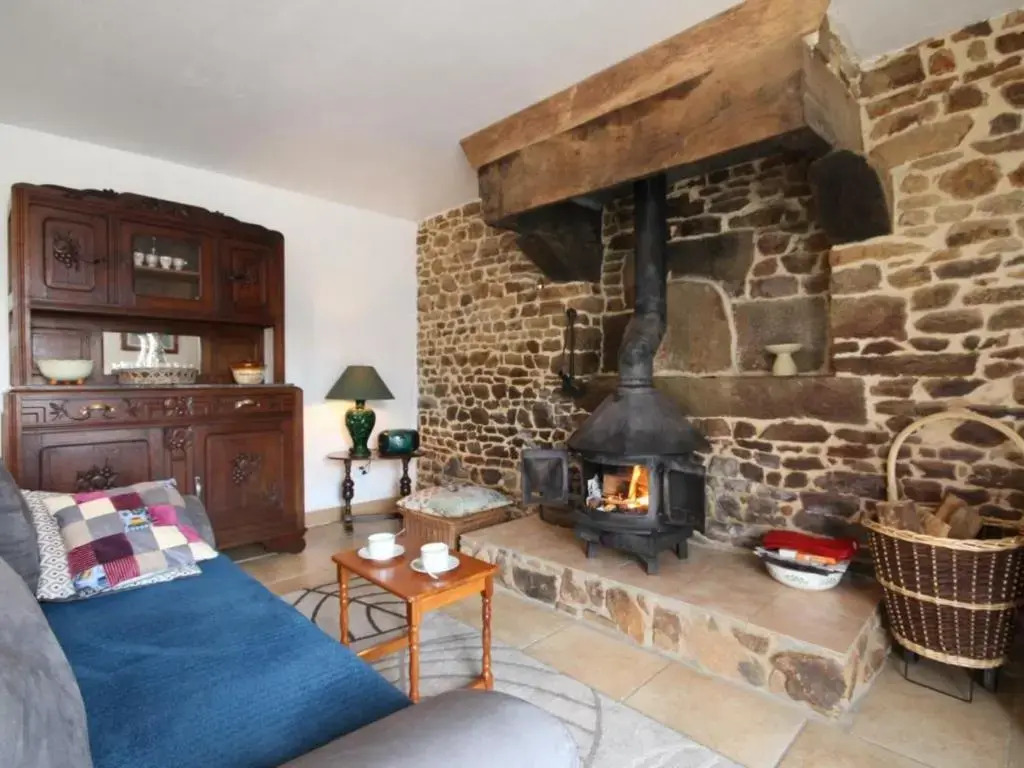 Maison individuelle avec spa et jardin, près de Domfront - FR-1-497-101