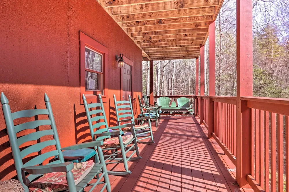 Deck & Game Room: Creekside Cabin in Sevierville