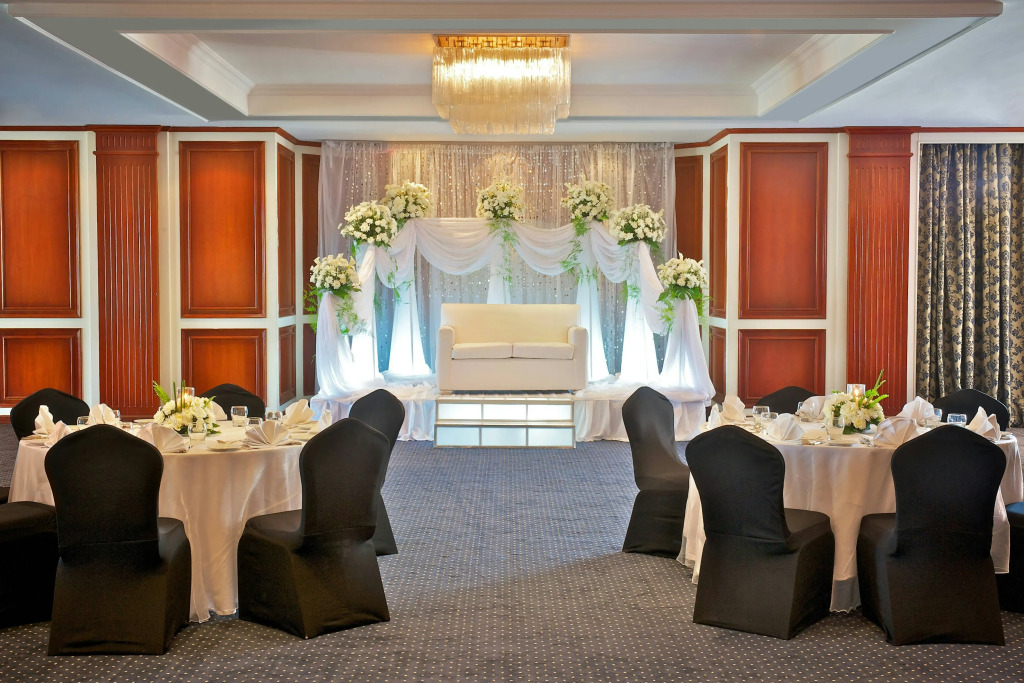 Le Meridien Pyramids Hotel & Spa