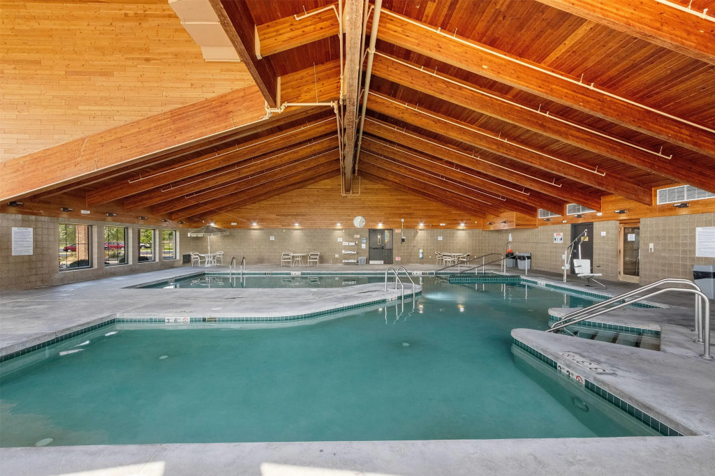 AmericInn by Wyndham Green Bay East