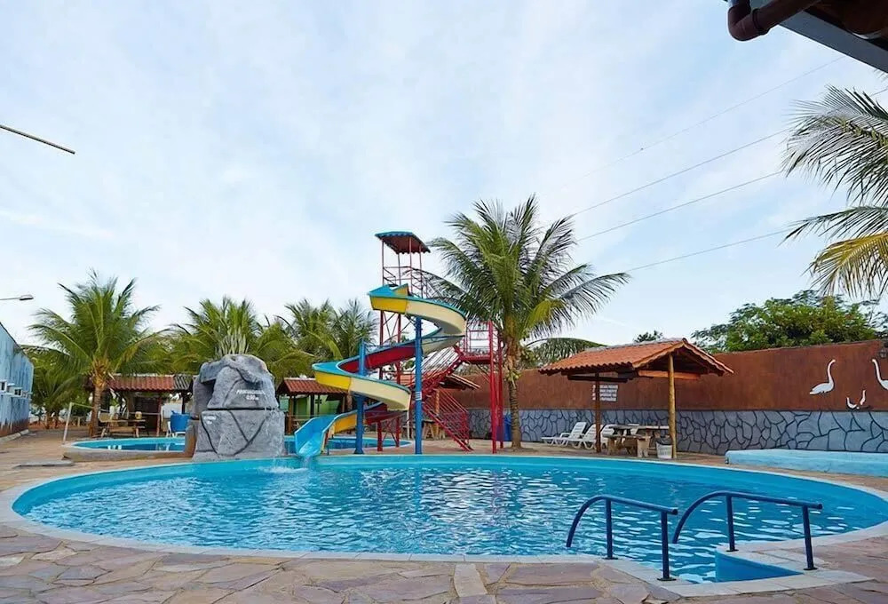 Camping Clube e Pousada Novilha de Ouro