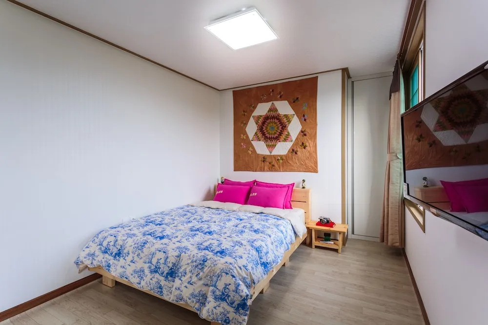 Jeju Wayo Pension