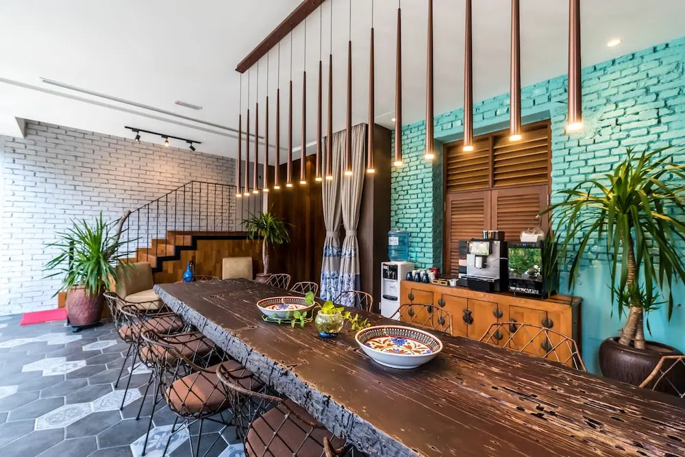 Tien Terrace Macalister