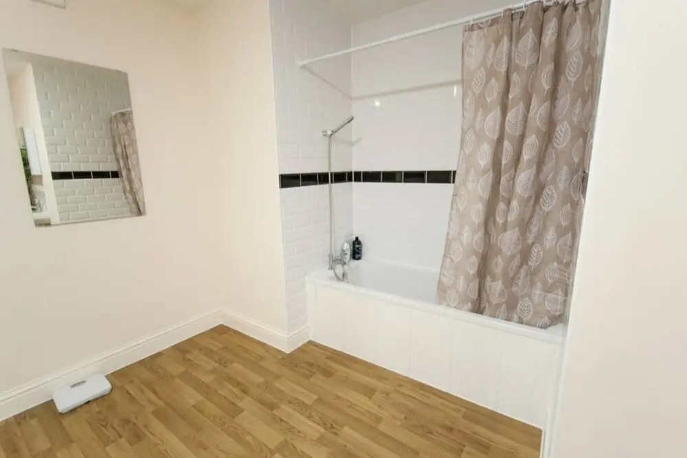 The Broadmead Forest - Spacious City Centre 3bdr Apartment