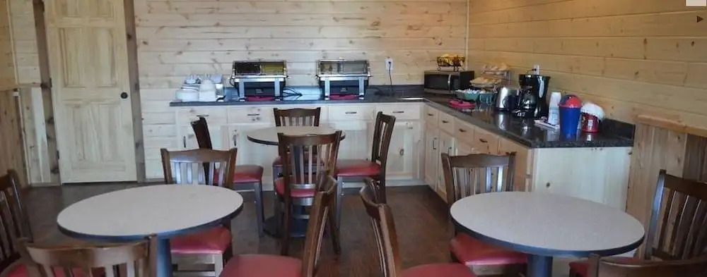 Lone Star Lodge