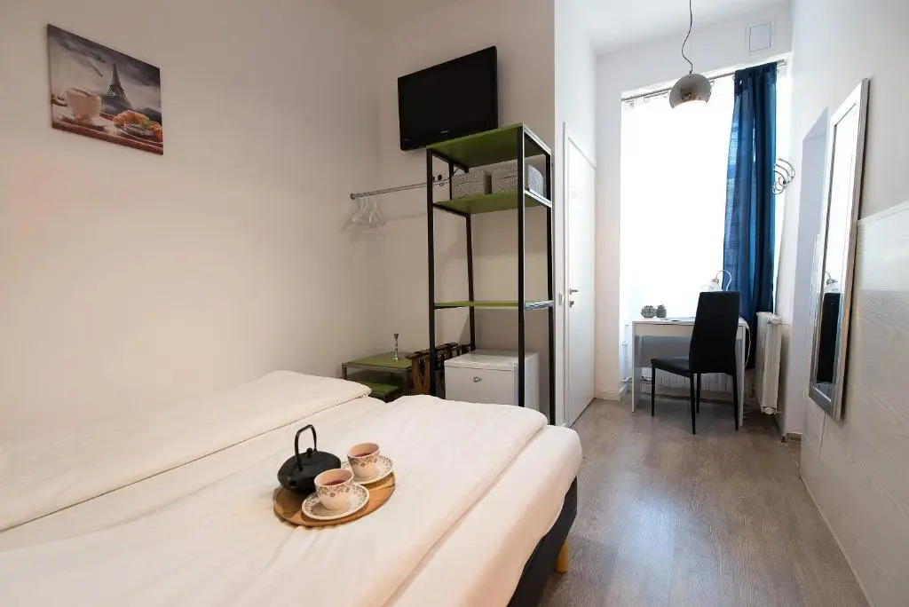 Ultra Central Bohemian Apartment 1