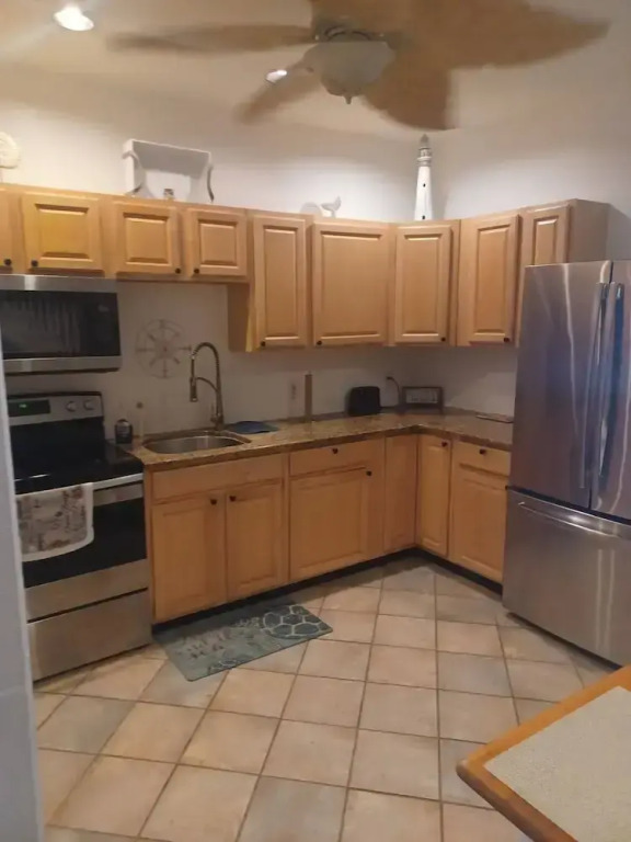 Seaside Escape - 1 Block From Beach & Boardwalk