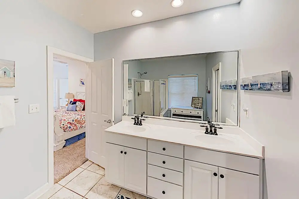 New Listing! Lovely On 18th Hole W/ Golf Cart 3 Bedroom Home
