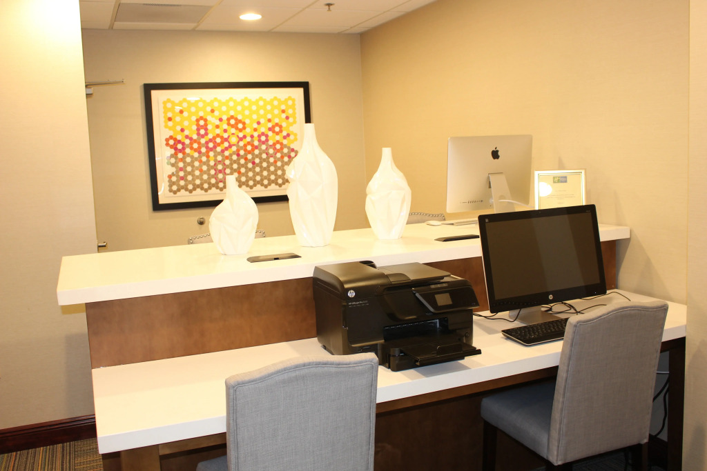 Holiday Inn Express & Suites Mobile West I-10 by IHG