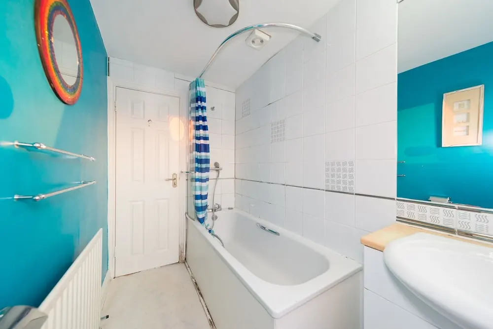Beautiful West Ken One Bed Apartment