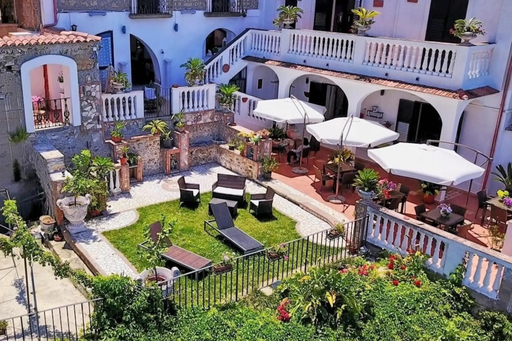 Casa Angelieri