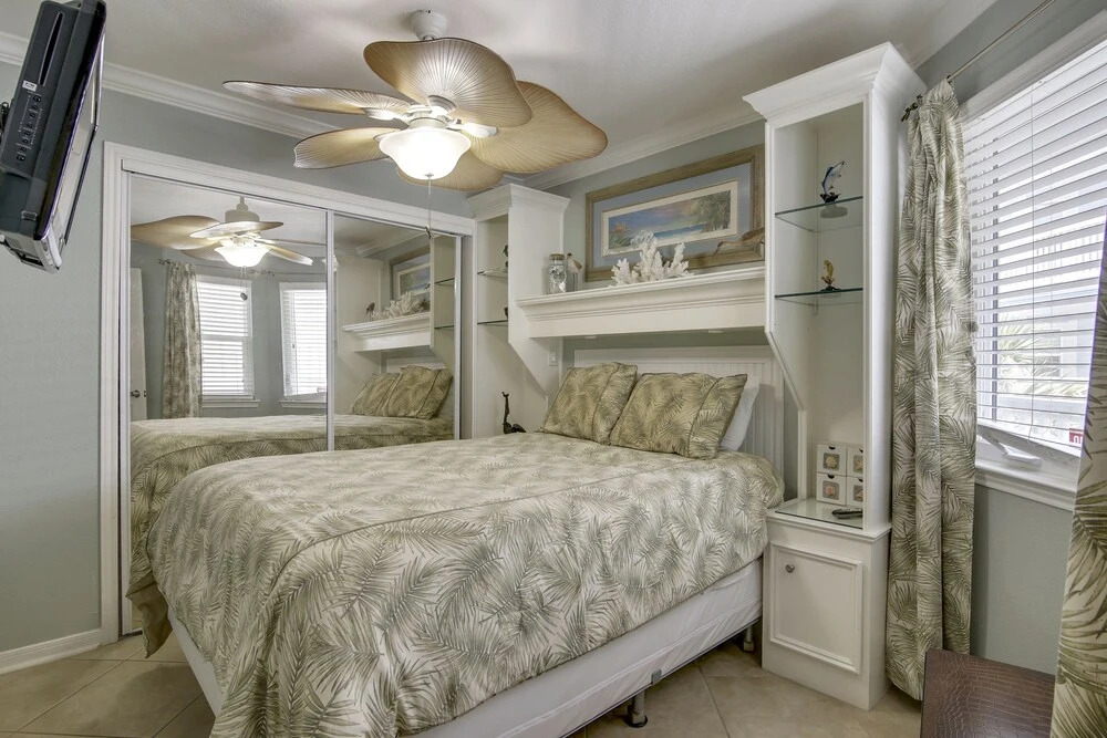 Seascape 2206 1 Bedroom 1 Bathroom Condo
