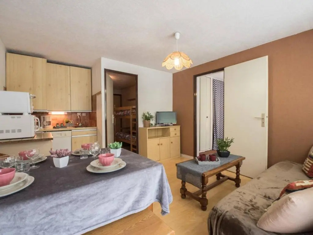 Appartement 6 pers Saint Lary Soulan, proche centre, balcon - FR-1-296-207