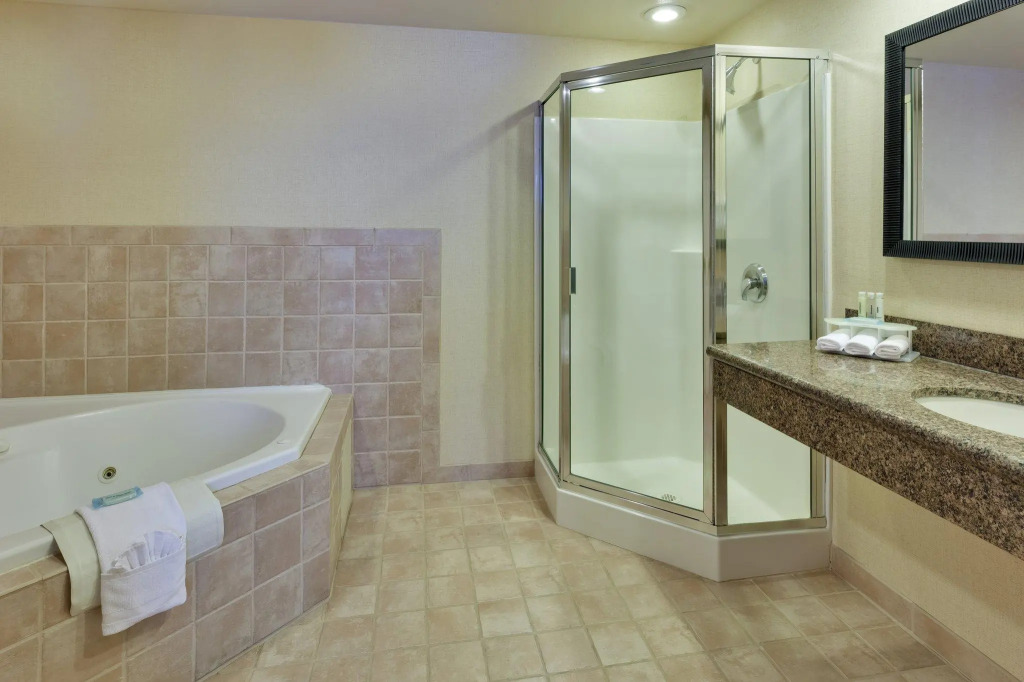 Holiday Inn Express San Francisco Airport North by IHG