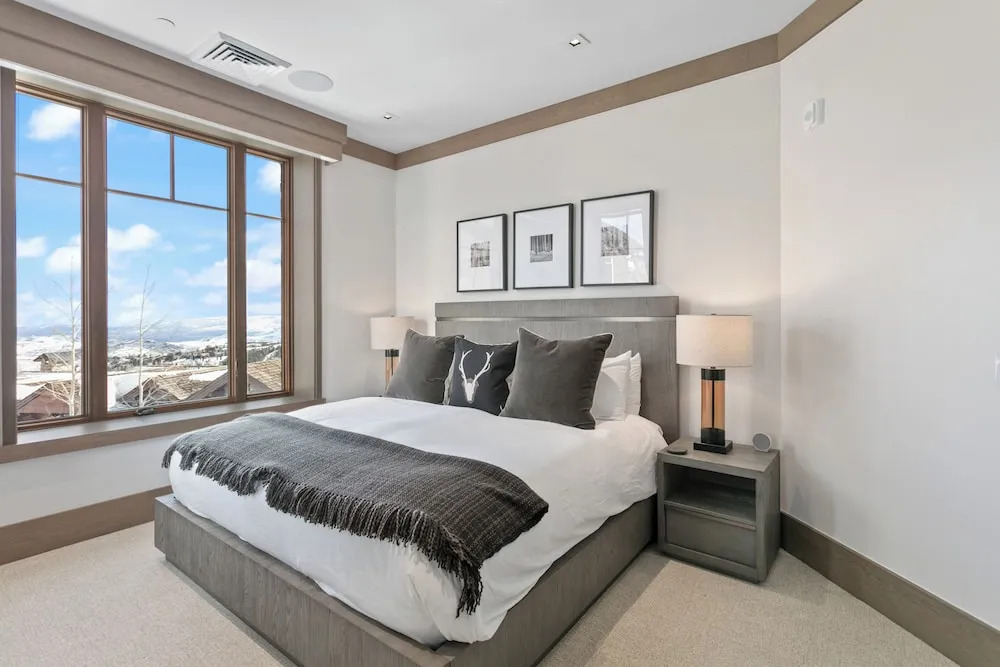 The Residences at The Tower-3 Bedroom Deluxe #6 3 Condo