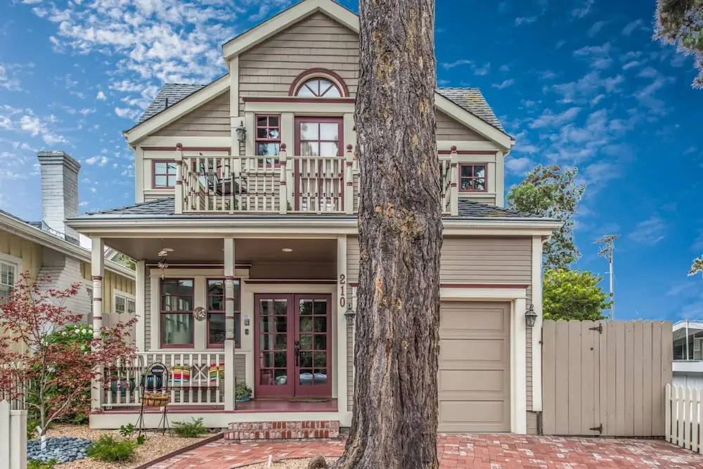 3703 La Gloria Cottage-by-the-Sea