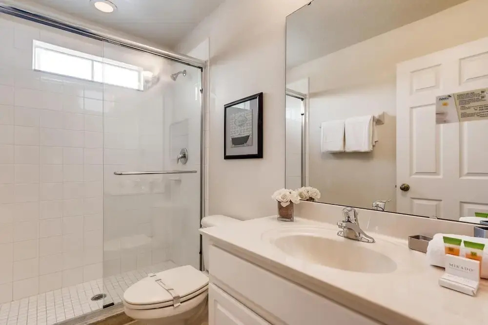 750 LF - Bella Vida - Great 4 Beds Townhome