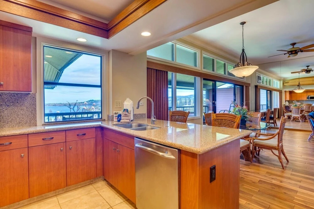 K B M Resorts- Krv-2824 Rare Ridge Top, Second Floor, 1Bd With Sweeping 180-degree Ocean Views!