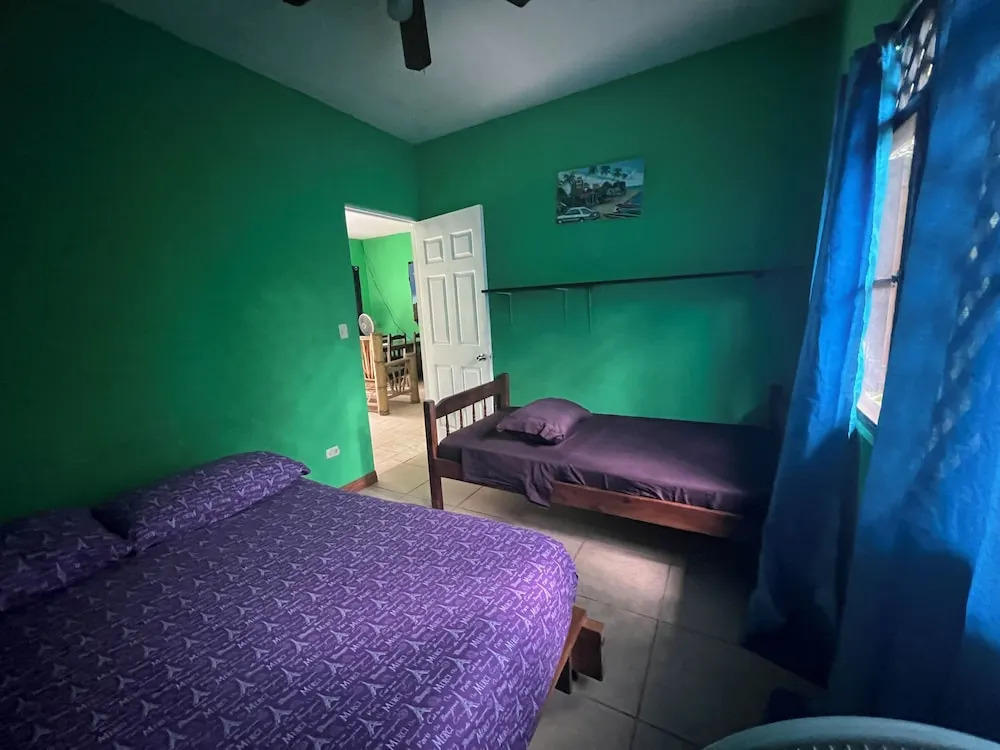 Las Casitas de Playa Ne gra
