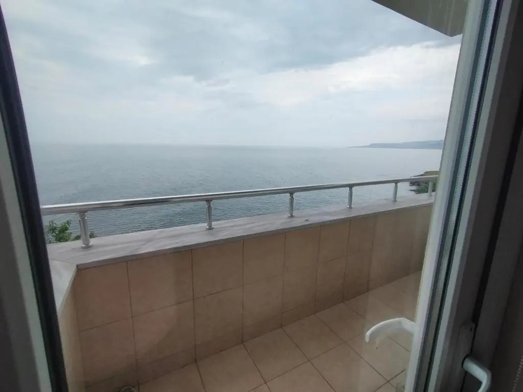 El navras apartmen