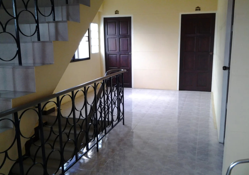 At.Center Guest House & Motorbike For Rent