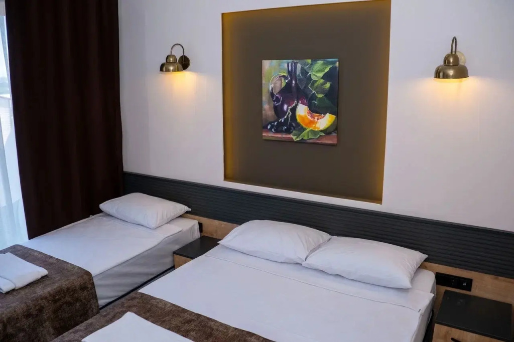 Canseven Otel