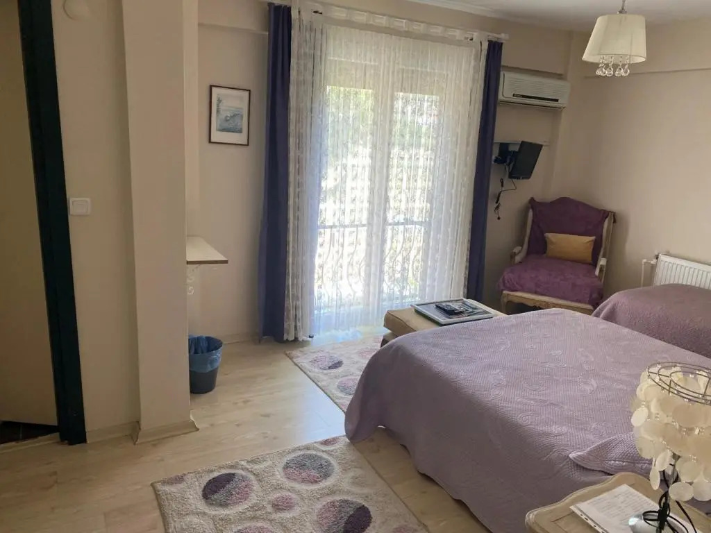 Palmi̇ye Pansi̇yon