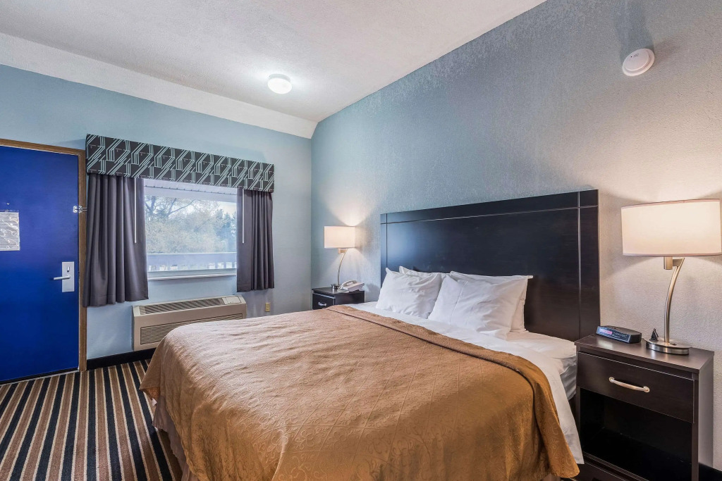 Rodeway Inn
