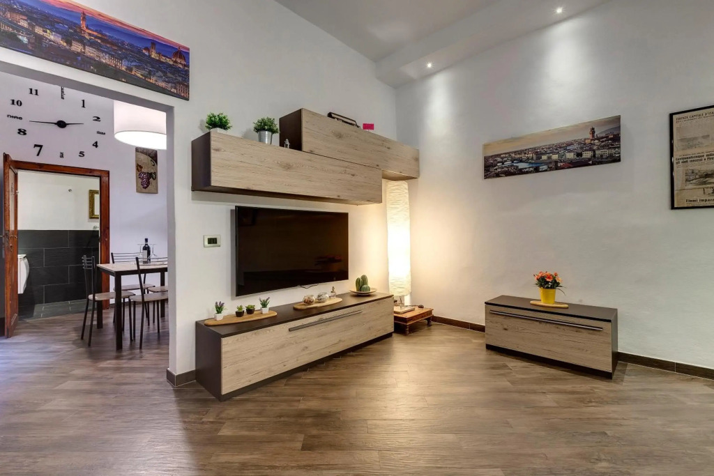 Geppi's Apartments