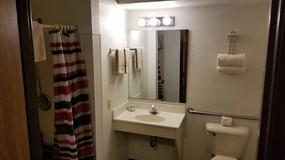 Plymouth Suites