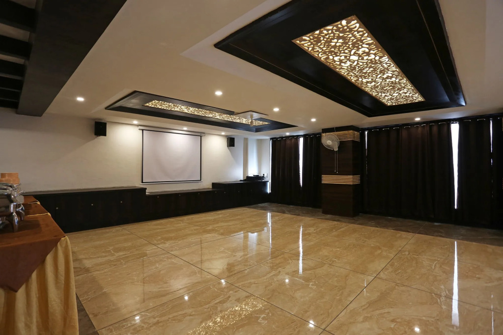 OYO 11324 Hotel The Bentree