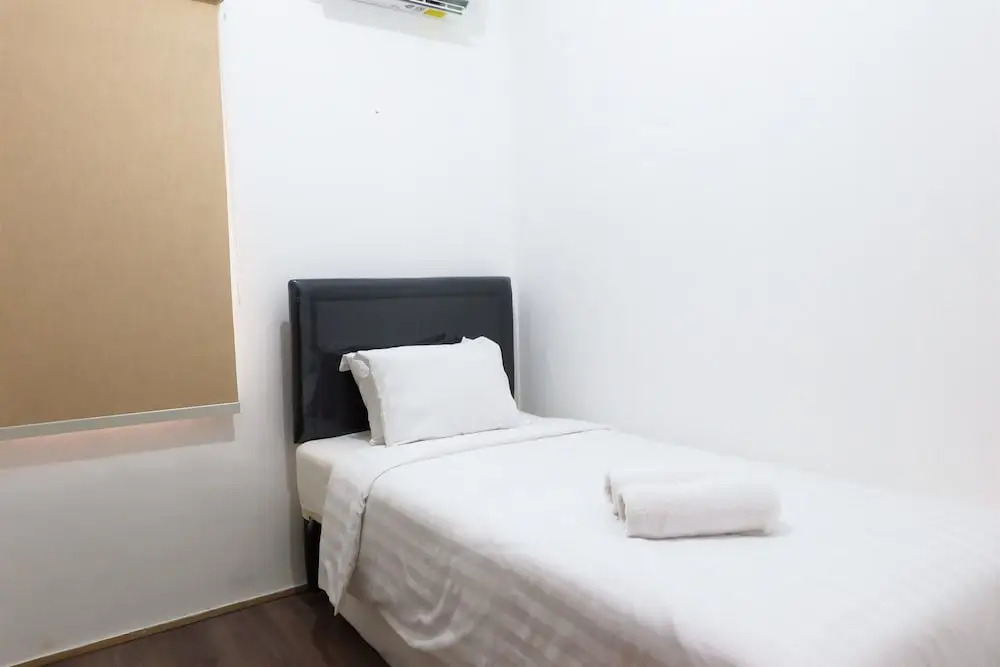 Strategic Location 2 Bedroom Sudirman Park By Travelio