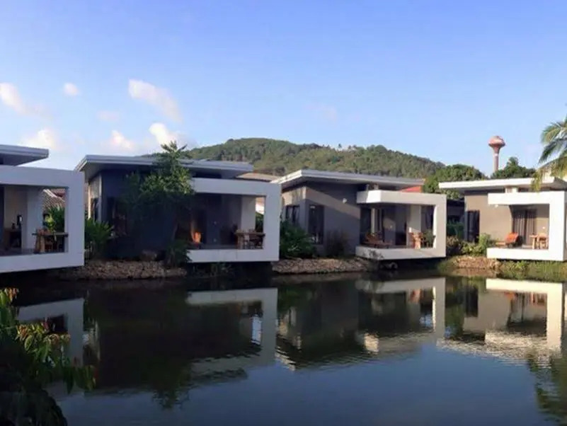 Sunny Resort
