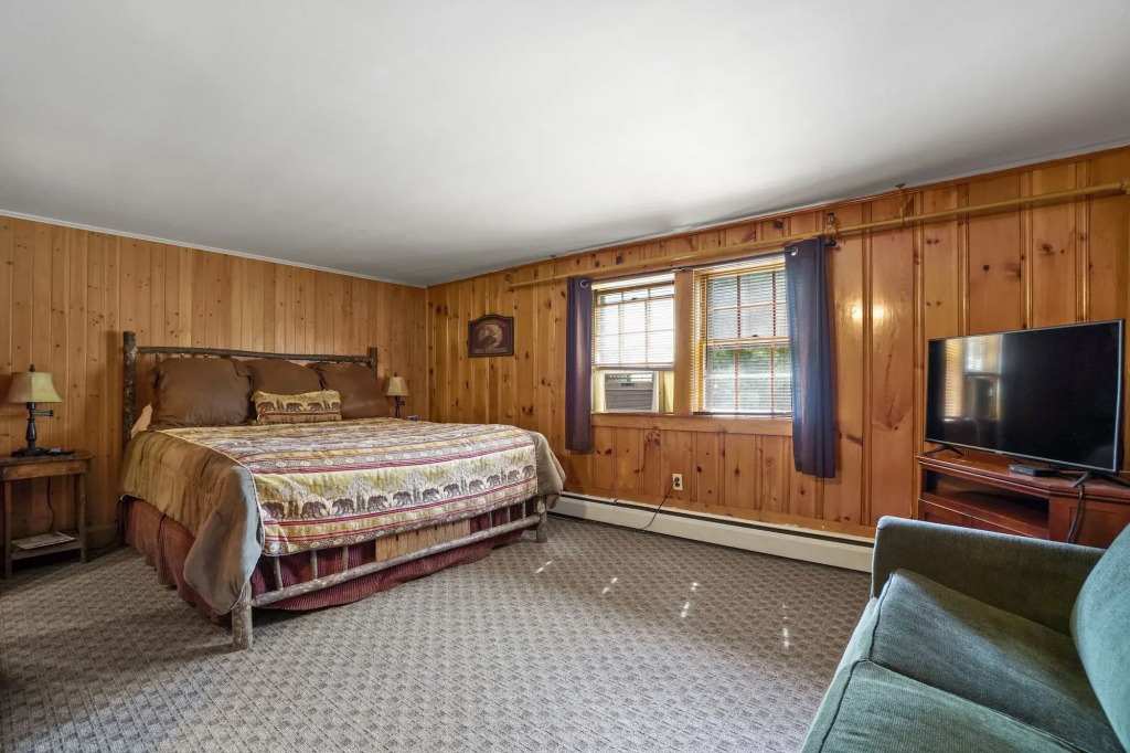 Inn at Whitneys Farm