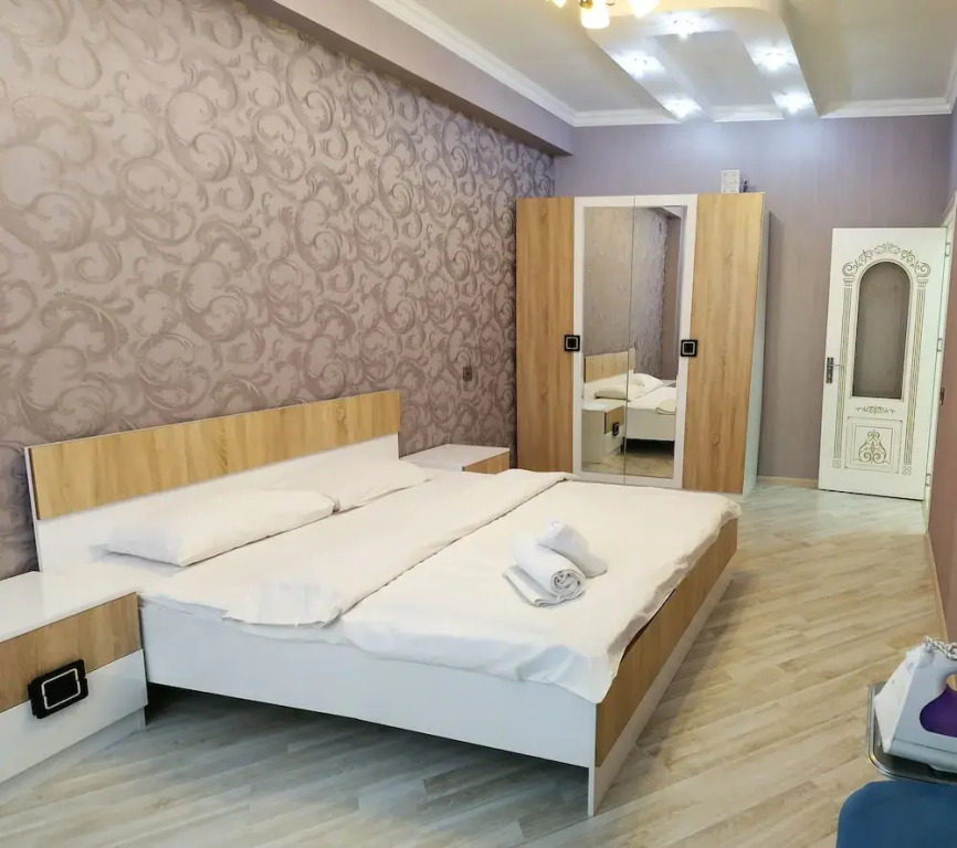 Туристические апартаменты в Баку, B056