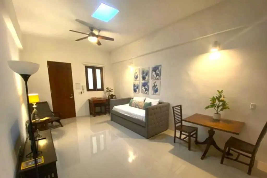 KASA The Lofts 302
