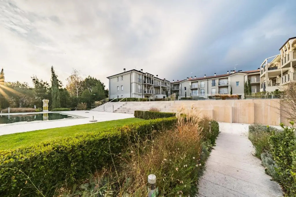 PooL - Relais Fasanella - by Host4U