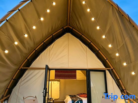 Dunhuang No.7 Lieyan Starry Sky Camping Base