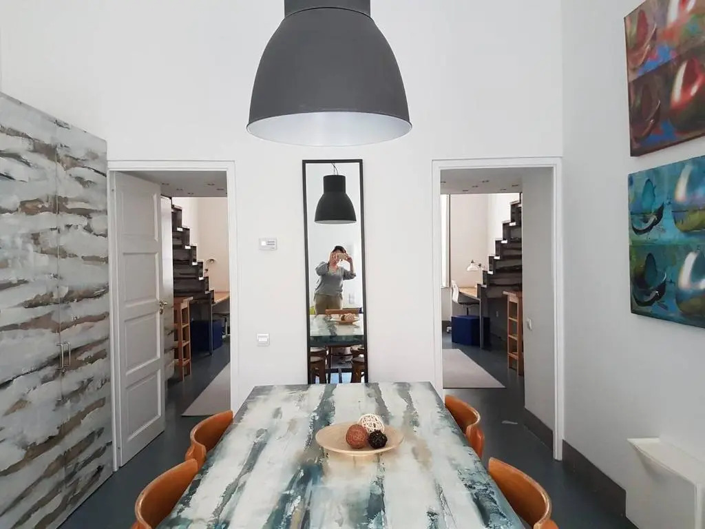 Modern stylish 2 bedroom holiday apartment