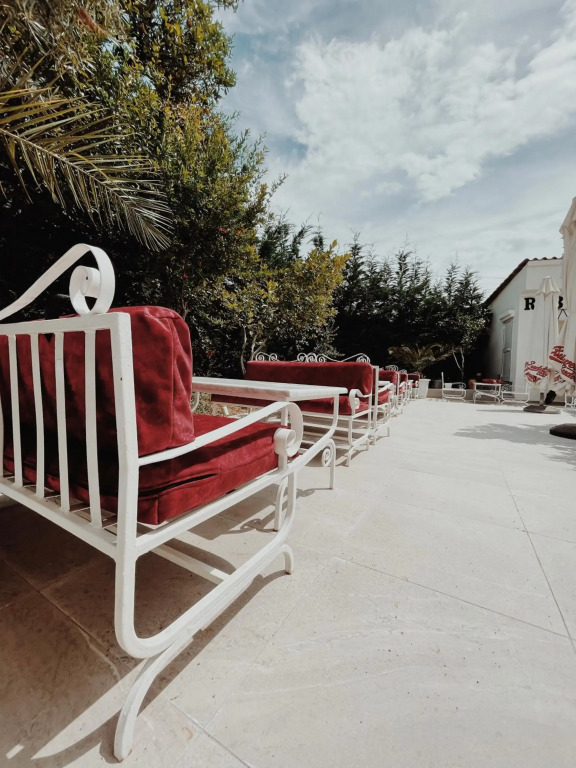 Ruby Palace