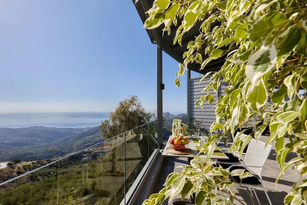 Seli Sea View Apartments and Studios