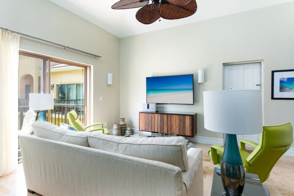 The Somerset on Grace Bay