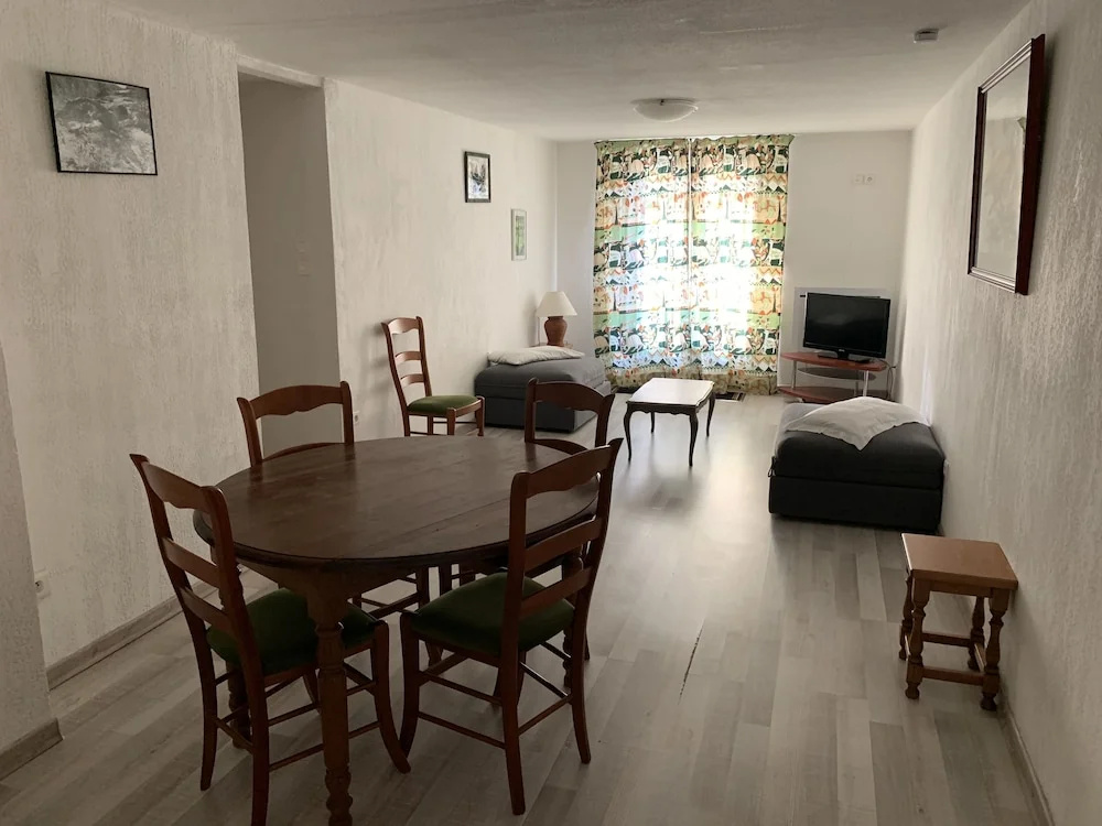 ApartHôtel Les 4 Sources