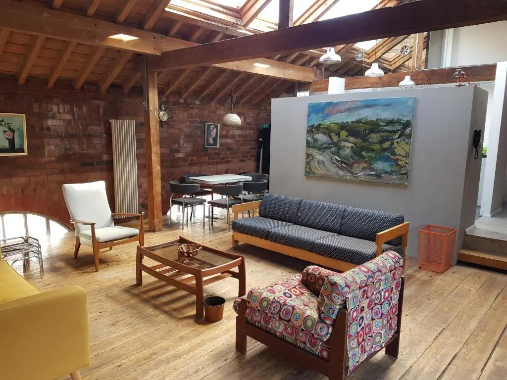 Loftnine9