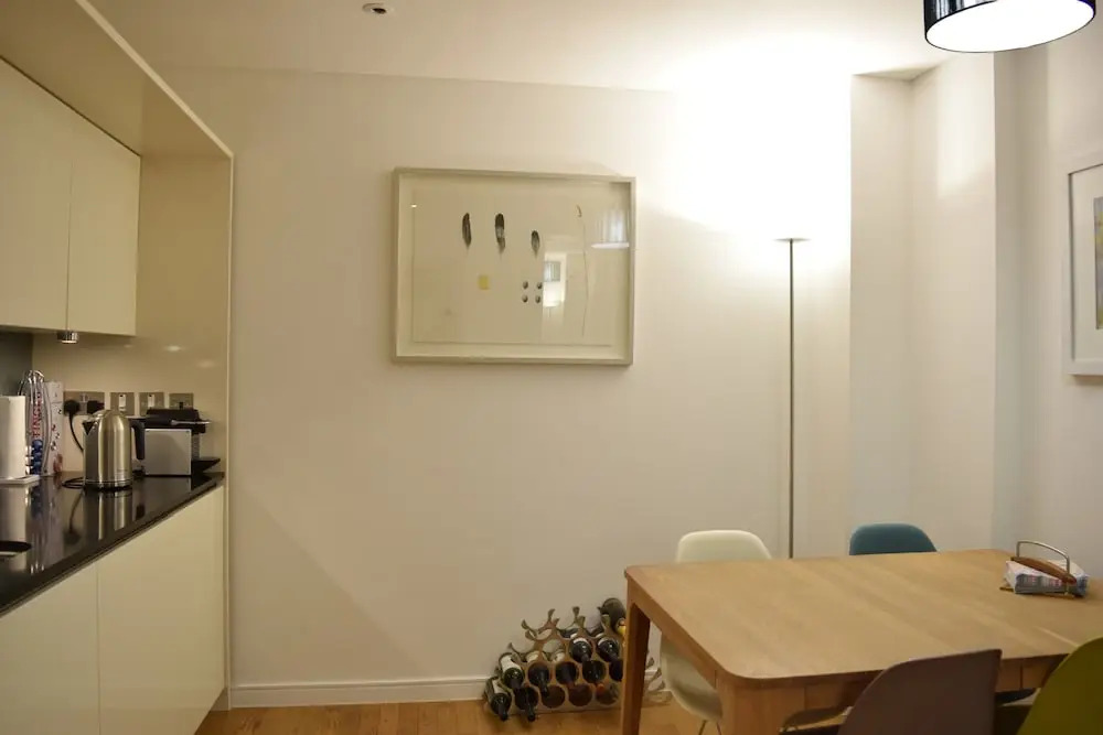 Modern 1 Bedroom Apartment in Paddington