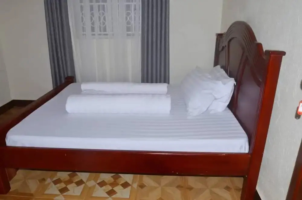 Migingo Suites